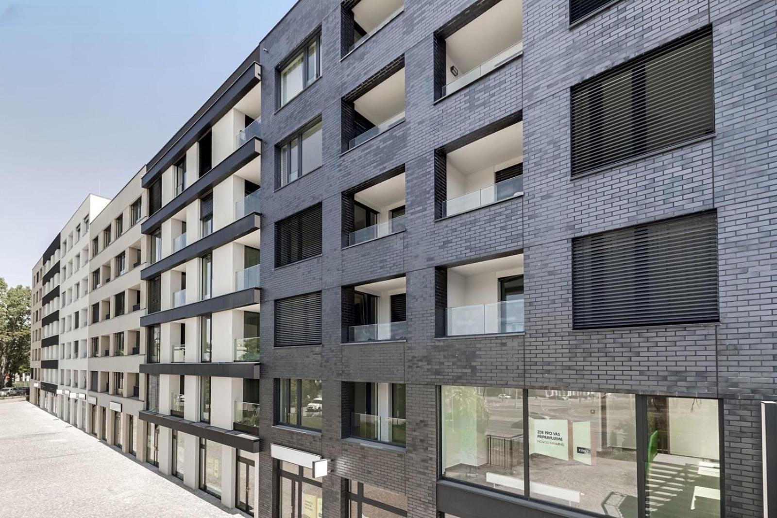 Holesovice Delight: Modern Comfort With A Twist In Prague 7 Kültér fotó